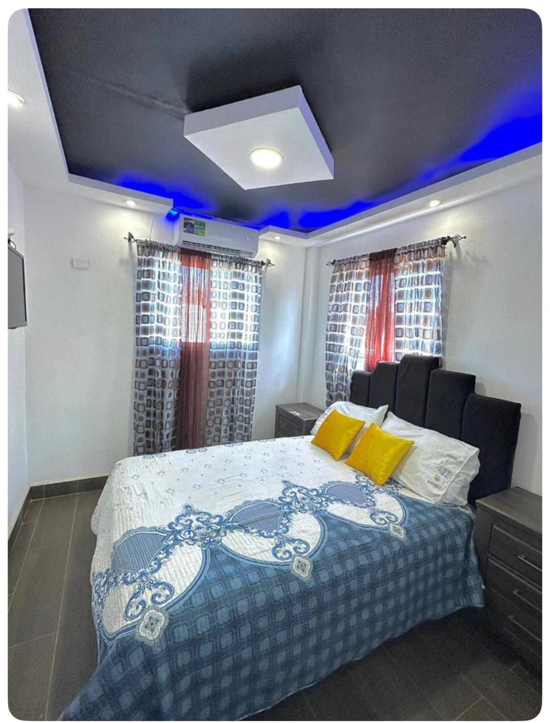 Jc Caribe Aparta Hotel #1 La Caleta Zewnętrze zdjęcie